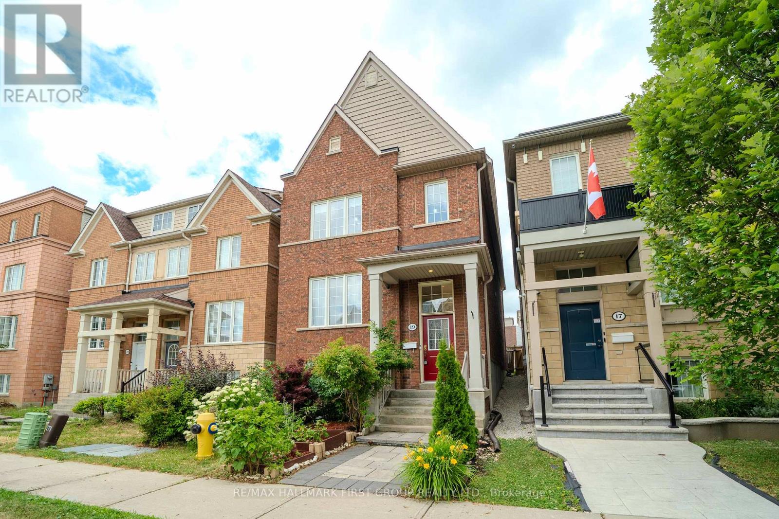 Property at 19 KIDD TERRACE image 3