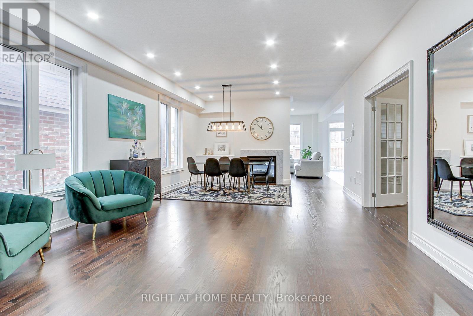 Property at 29 PEAR BLOSSOM WAY image 1