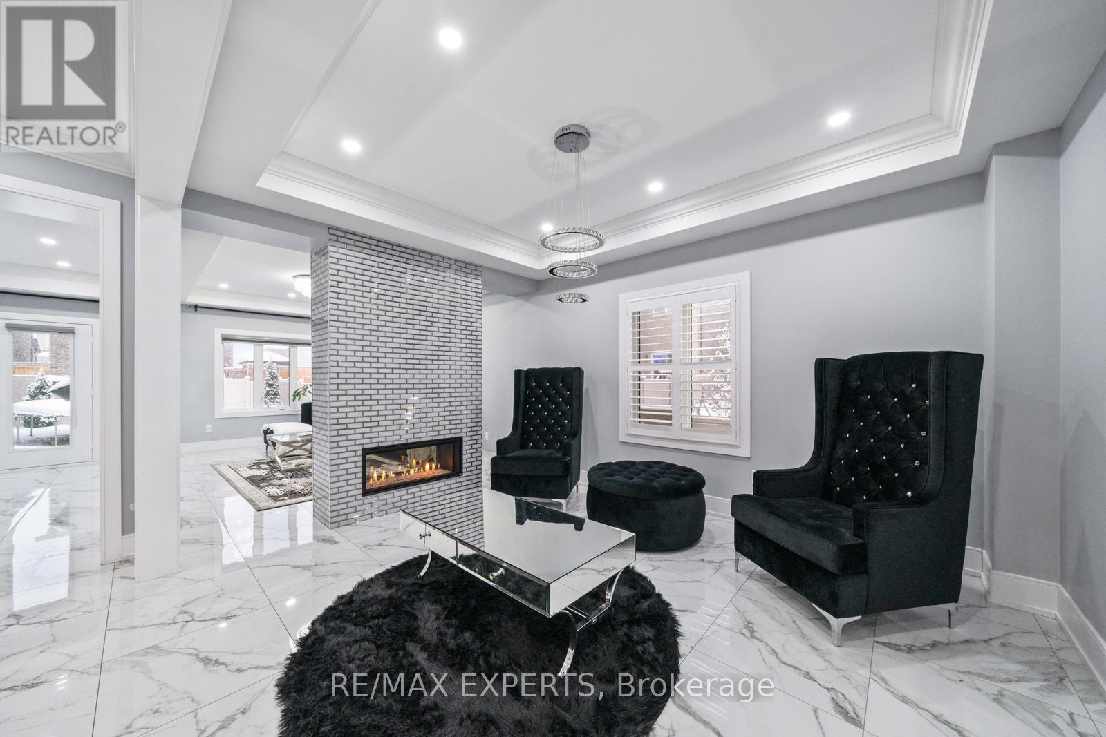 Property at 15 TYNDALL DRIVE image 5