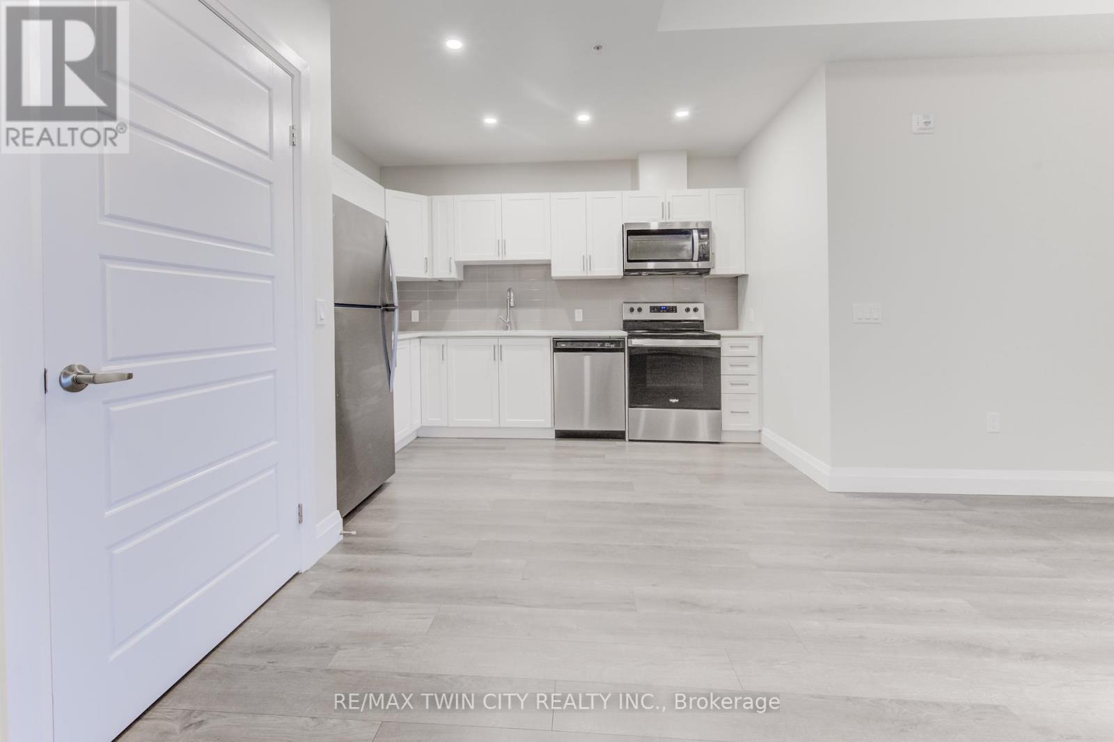 303 - 5 Wake Robin Drive, Kitchener, Ontario  N2E 0H6 - Photo 21 - X12230284