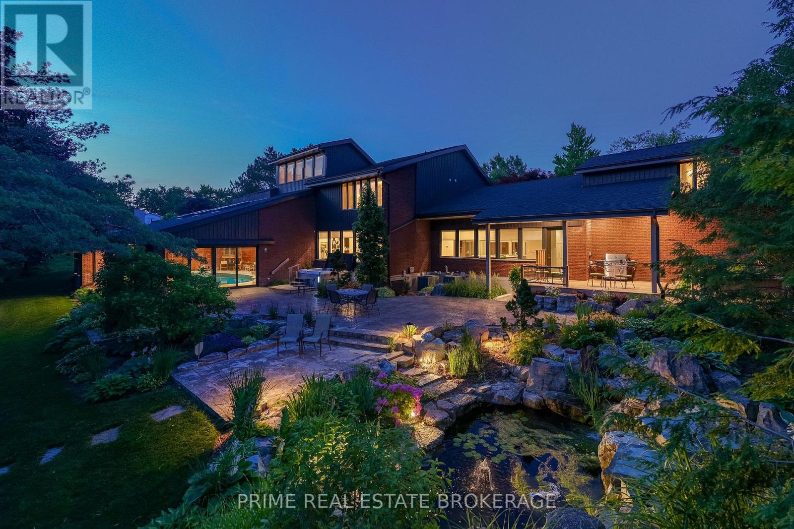 203 Riverside Drive, South Huron (Exeter), Ontario  N0M 1S3 - Photo 2 - X12288006