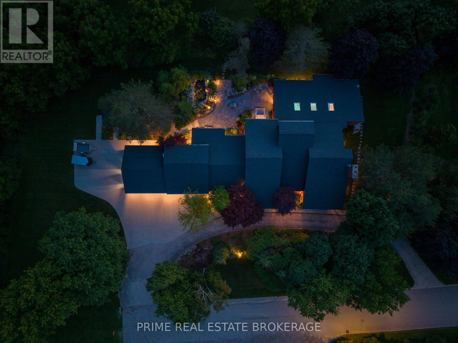 203 Riverside Drive, South Huron (Exeter), Ontario  N0M 1S3 - Photo 3 - X12288006