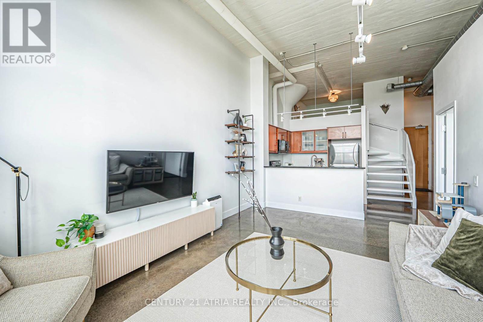 318 - 1001 Roselawn Avenue, Toronto (Briar Hill-Belgravia), Ontario  M6B 4M4 - Photo 16 - W12290727