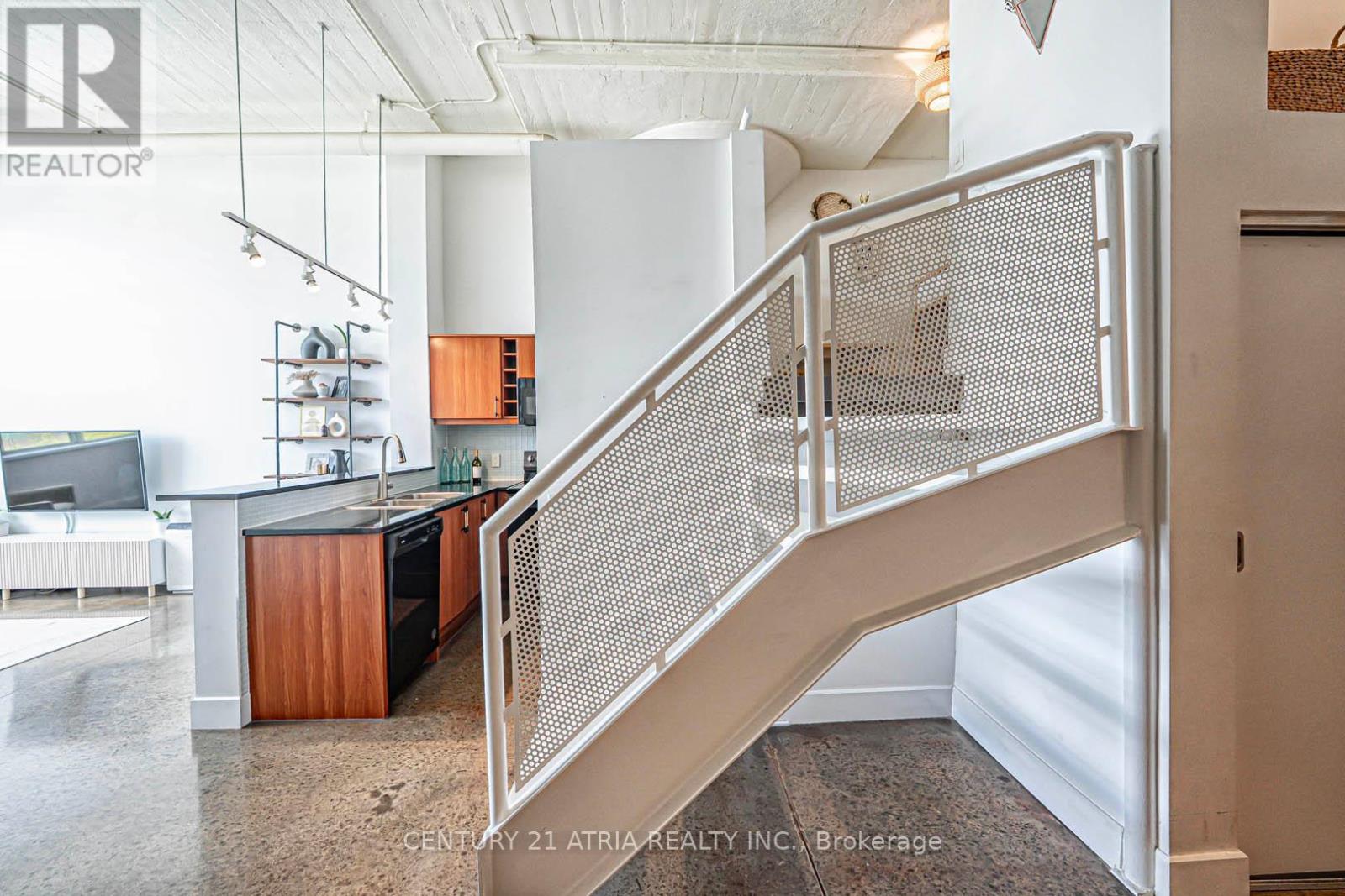 318 - 1001 Roselawn Avenue, Toronto (Briar Hill-Belgravia), Ontario  M6B 4M4 - Photo 31 - W12290727