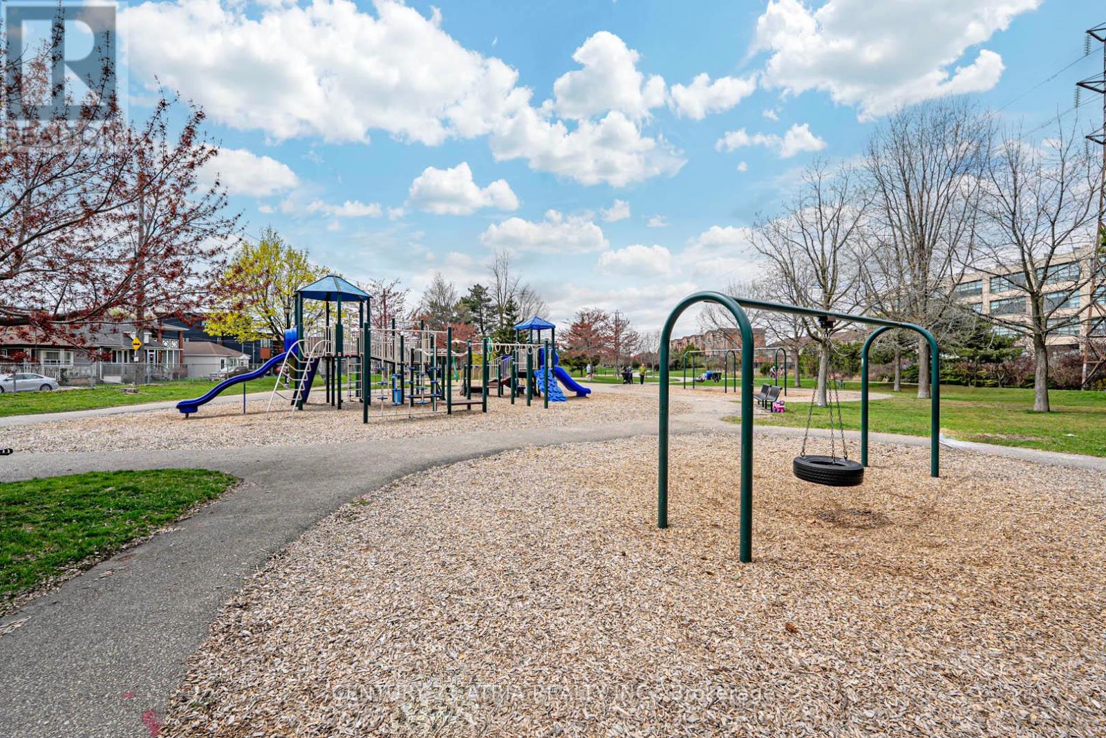 318 - 1001 Roselawn Avenue, Toronto (Briar Hill-Belgravia), Ontario  M6B 4M4 - Photo 45 - W12290727