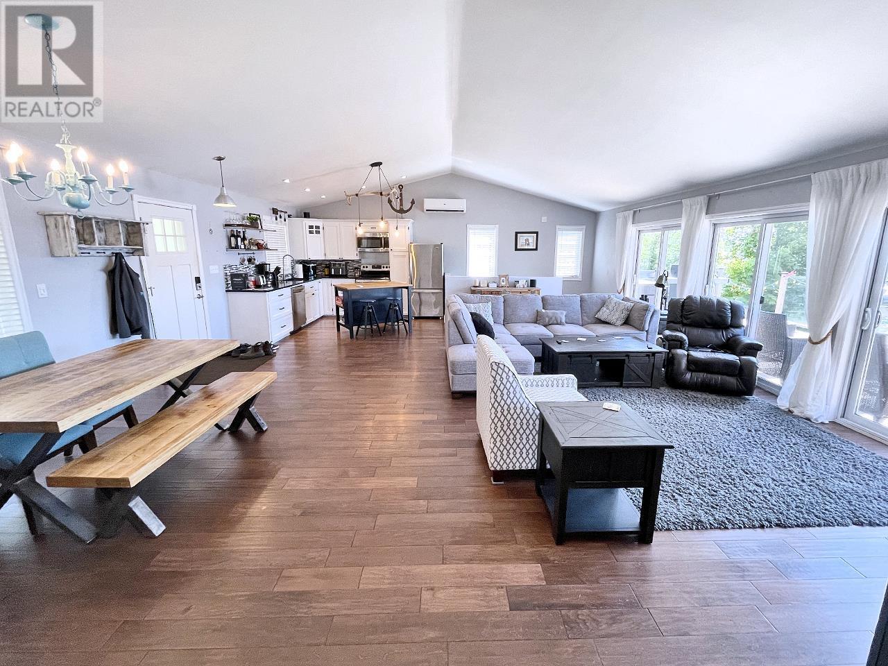 73 Riverbank Drive, Johnstons River, Prince Edward Island  C1B 3E7 - Photo 13 - 202517945