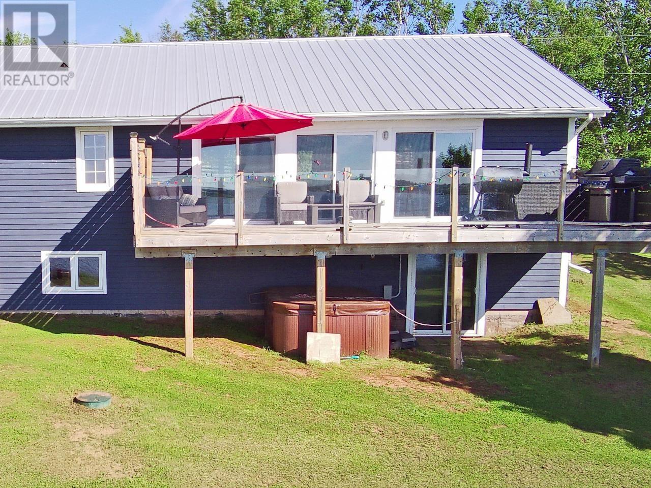 73 Riverbank Drive, Johnstons River, Prince Edward Island  C1B 3E7 - Photo 3 - 202517945