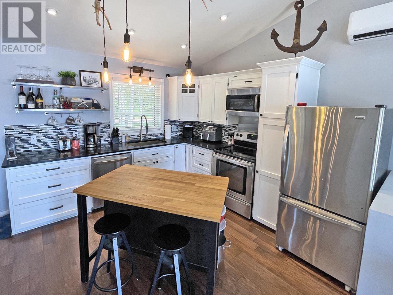 73 Riverbank Drive, Johnstons River, Prince Edward Island  C1B 3E7 - Photo 9 - 202517945
