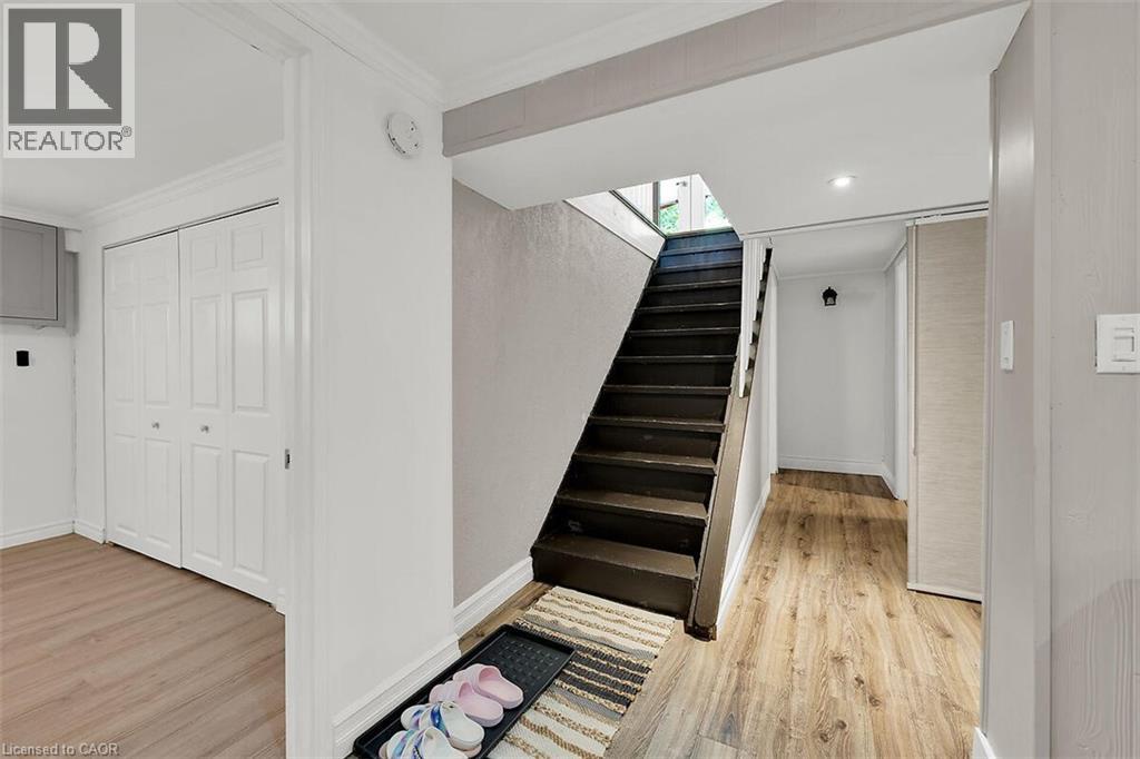 28 Marion Crescent, Dundas, Ontario  L9H 1J1 - Photo 30 - 40752282