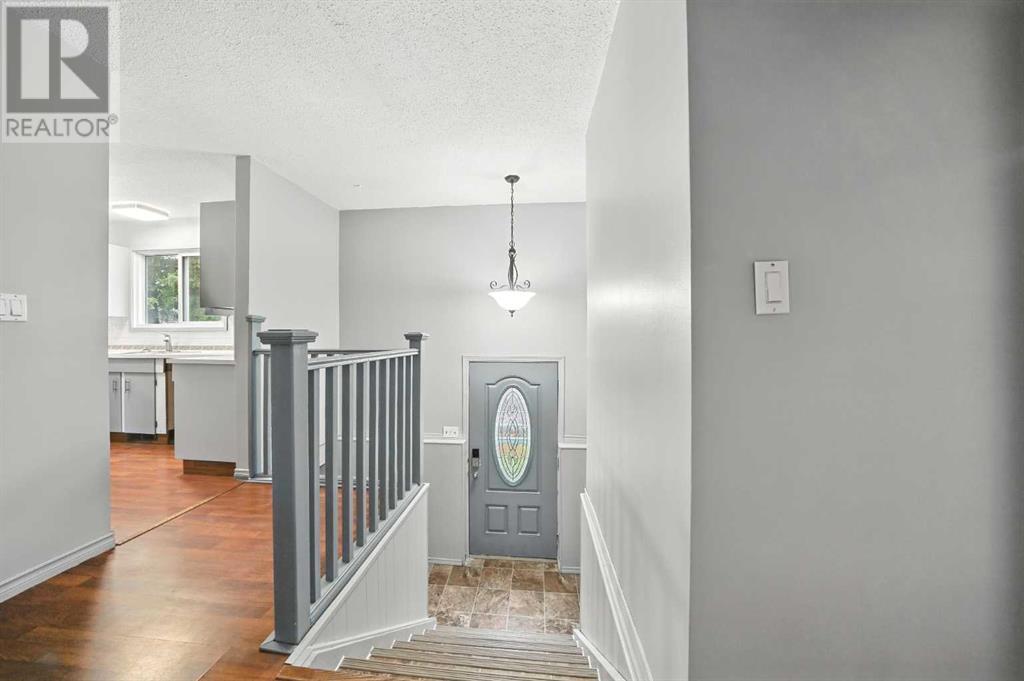 Property at 3823 50A Street image 3