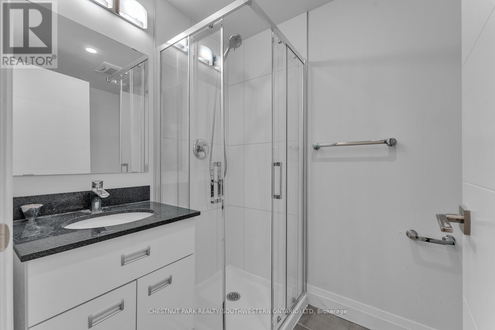 438 - 652 Princess Street, Kingston (Central City East), Ontario  K7L 1E5 - Photo 13 - X12290673