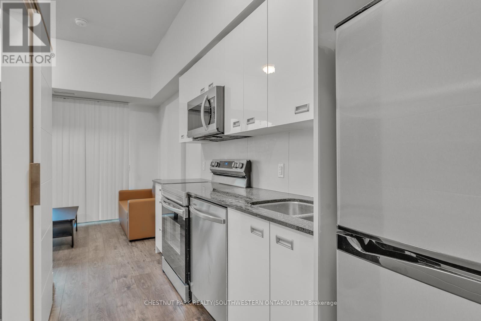438 - 652 Princess Street, Kingston (Central City East), Ontario  K7L 1E5 - Photo 15 - X12290673