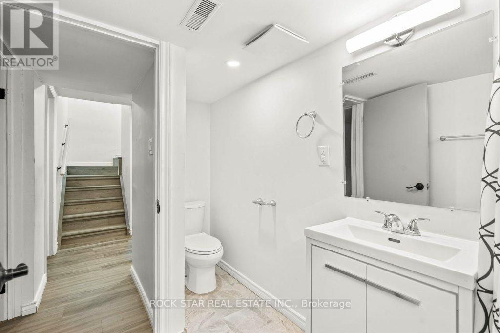 326 East 19th Street, Hamilton, Ontario  L9A 4S8 - Photo 43 - X12290681
