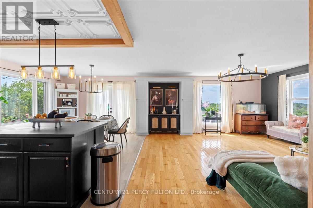 2121 Enright Road, Tyendinaga, Ontario  K0K 2N0 - Photo 22 - X12290729