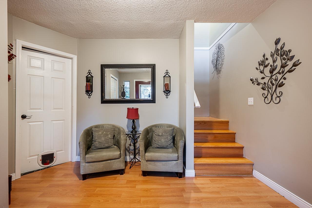 Property at 33037 DEWDNEY TRUNK ROAD image 3