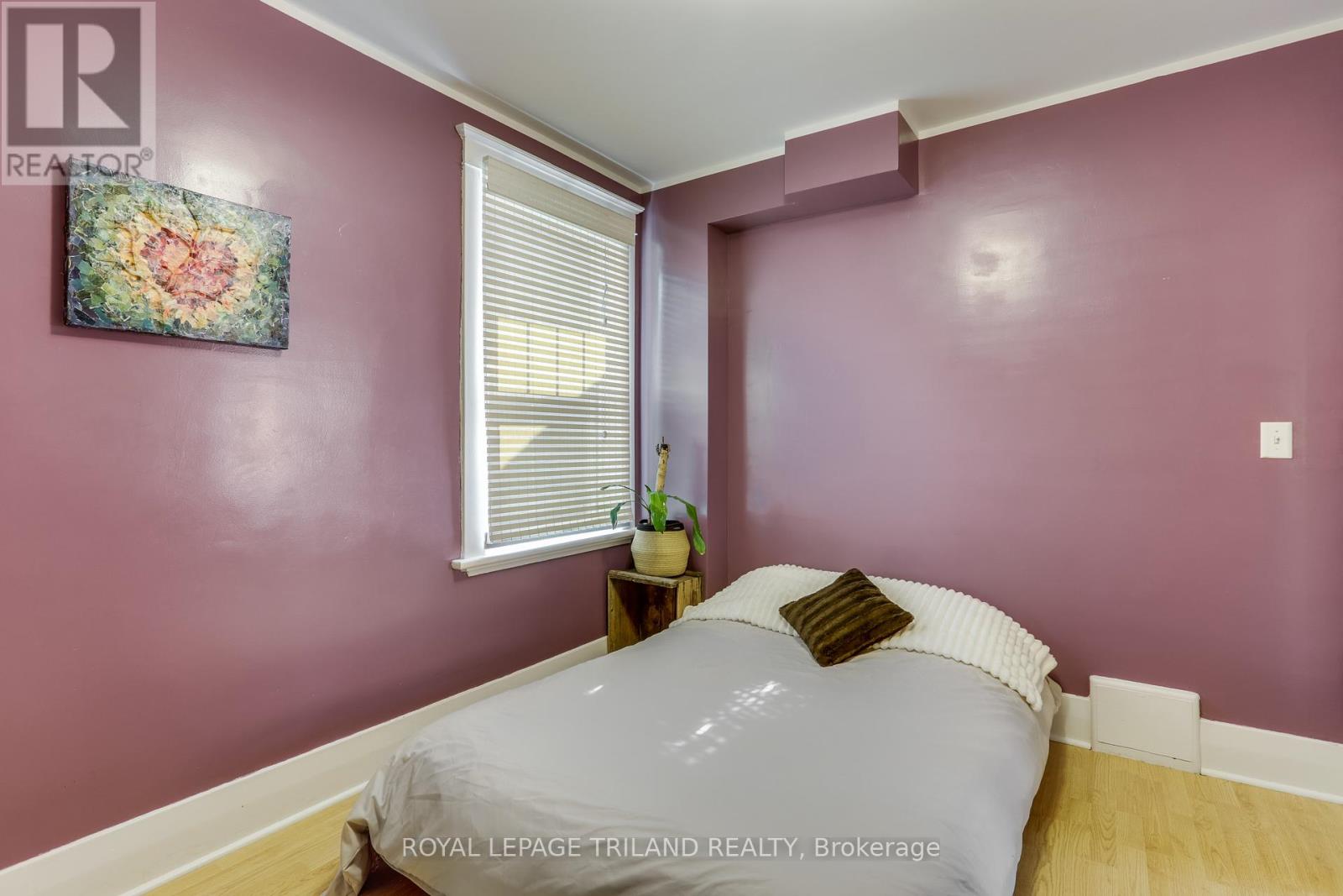 140 Emery Street E, London South, Ontario  N6C 2E1 - Photo 16 - X12290946