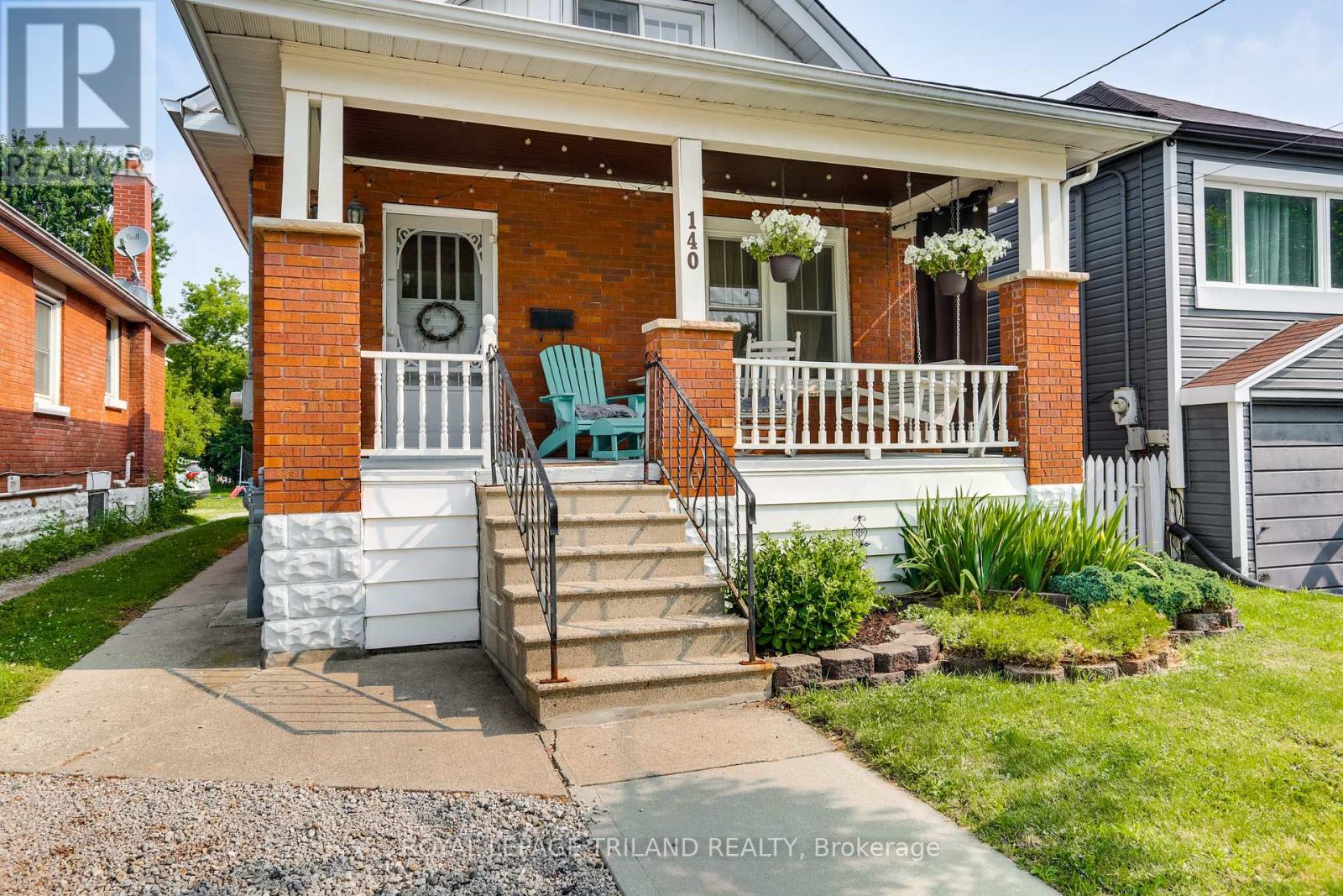 140 Emery Street E, London South, Ontario  N6C 2E1 - Photo 2 - X12290946