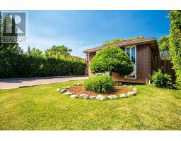 1366 POPRAD AVENUE, Pickering, Ontario