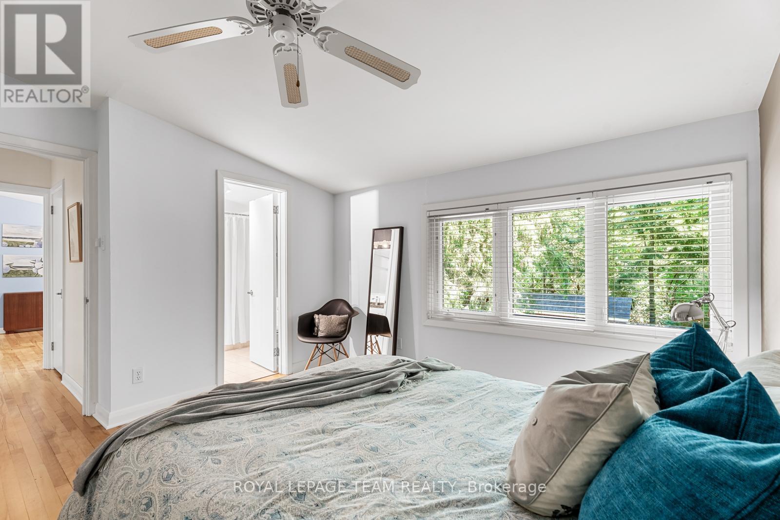 53 Oriole Drive, Ottawa, Ontario  K1J 7E8 - Photo 14 - X12291009