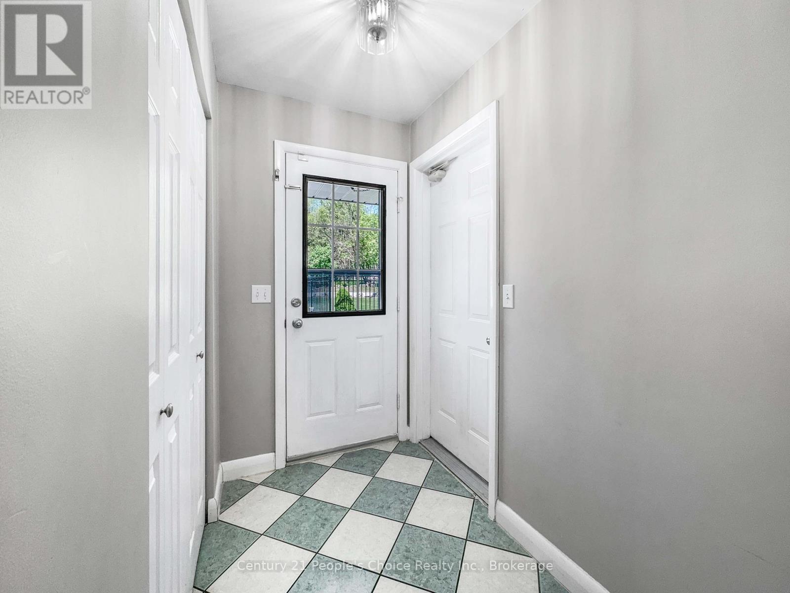 Property at 43 PLEASANT RIDGE ROAD image 4