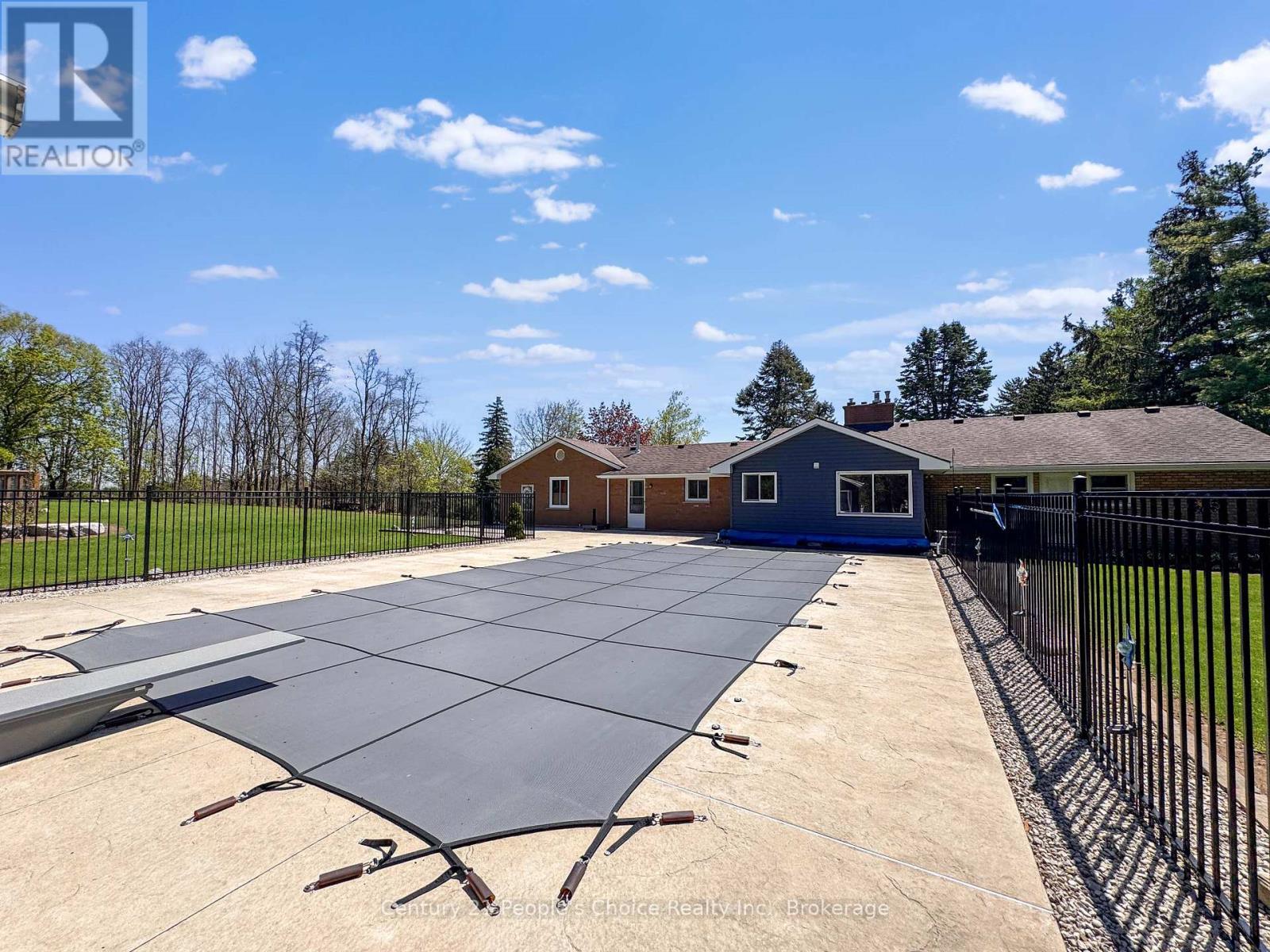 43 Pleasant Ridge Road, Brant, Ontario  N3T 5L5 - Photo 46 - X12290980