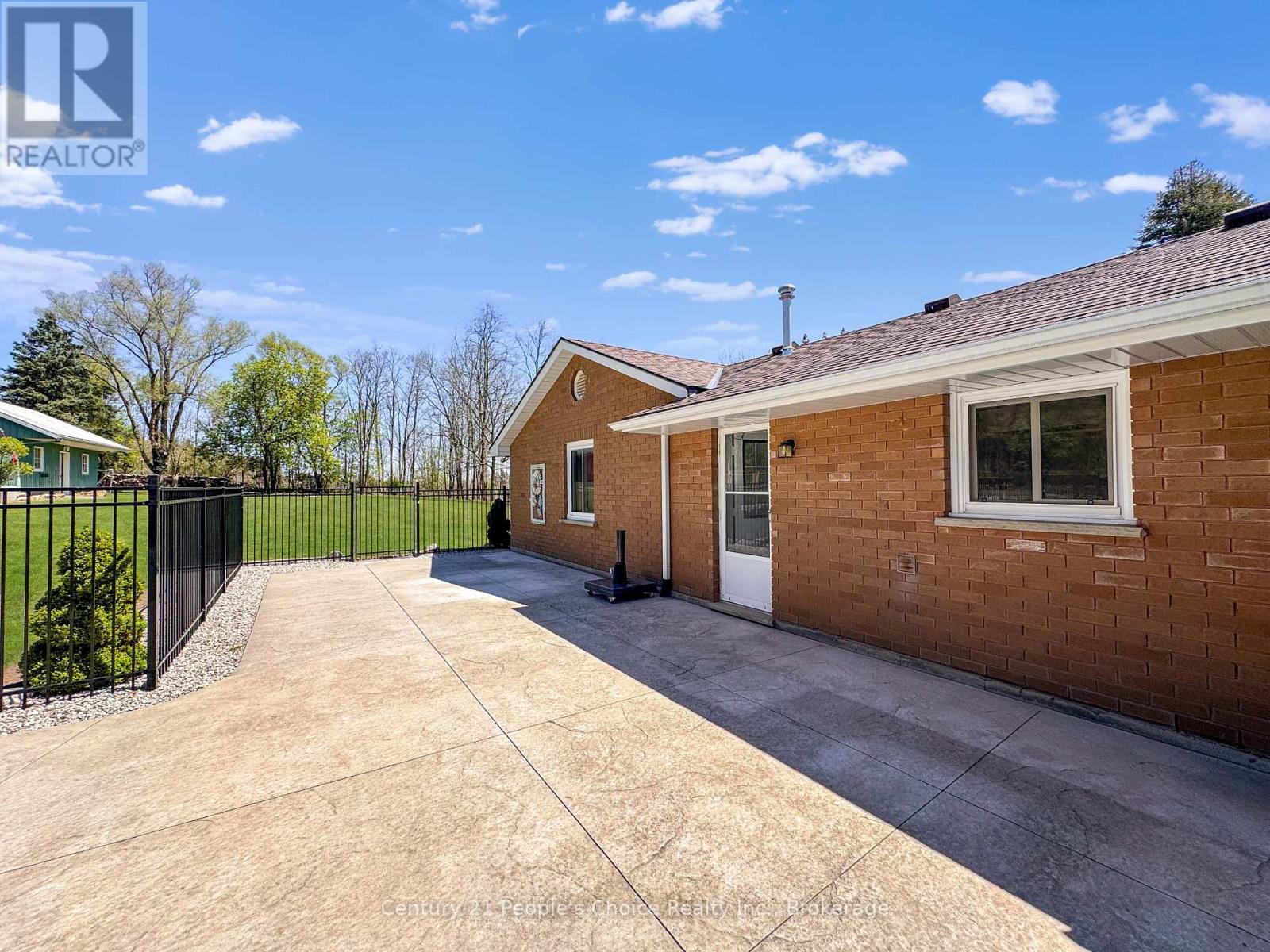 43 Pleasant Ridge Road, Brant, Ontario  N3T 5L5 - Photo 47 - X12290980