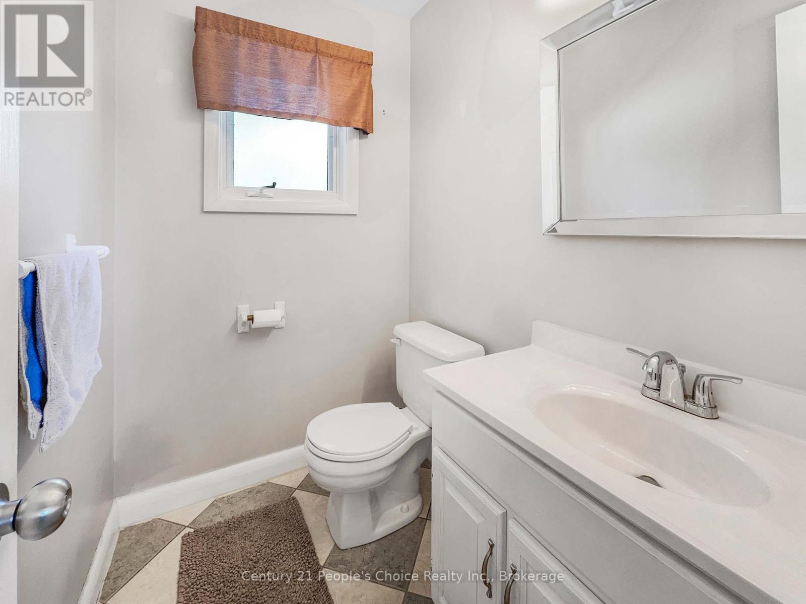 43 Pleasant Ridge Road, Brant, Ontario  N3T 5L5 - Photo 7 - X12290980