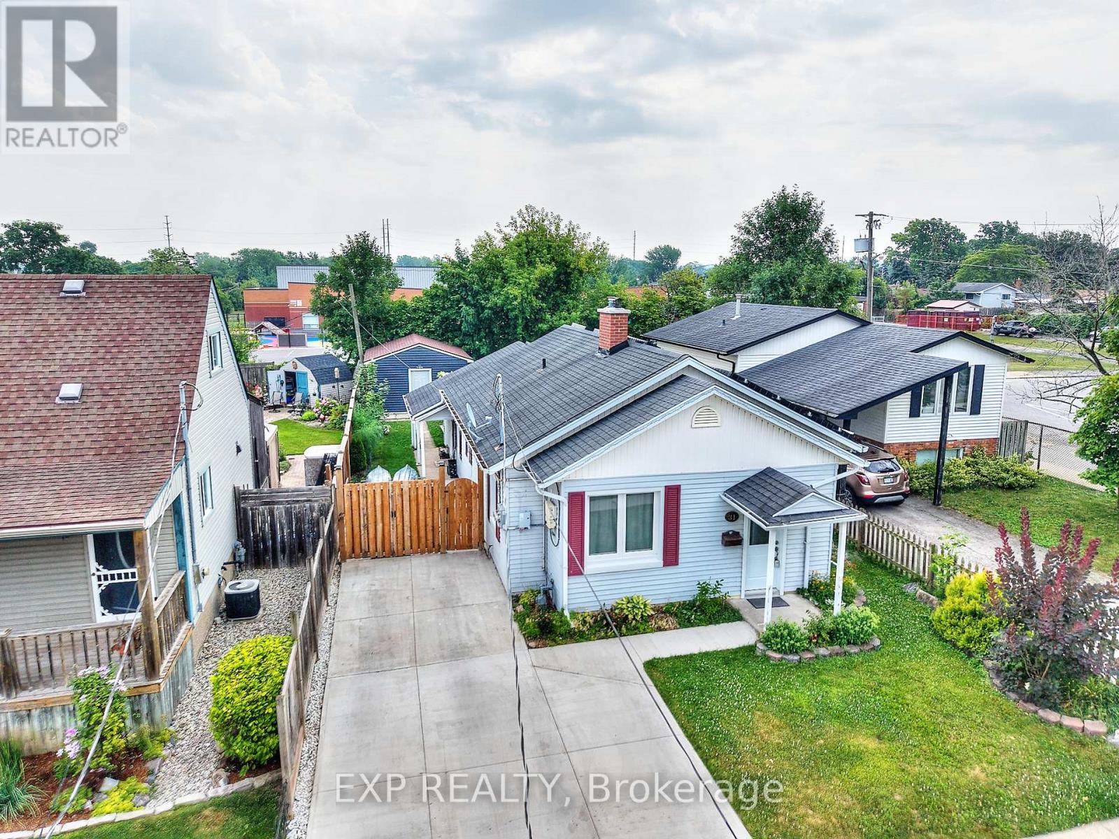 31 Woodrow Street, St. Catharines, Ontario  L2P 2A1 - Photo 29 - X12290994