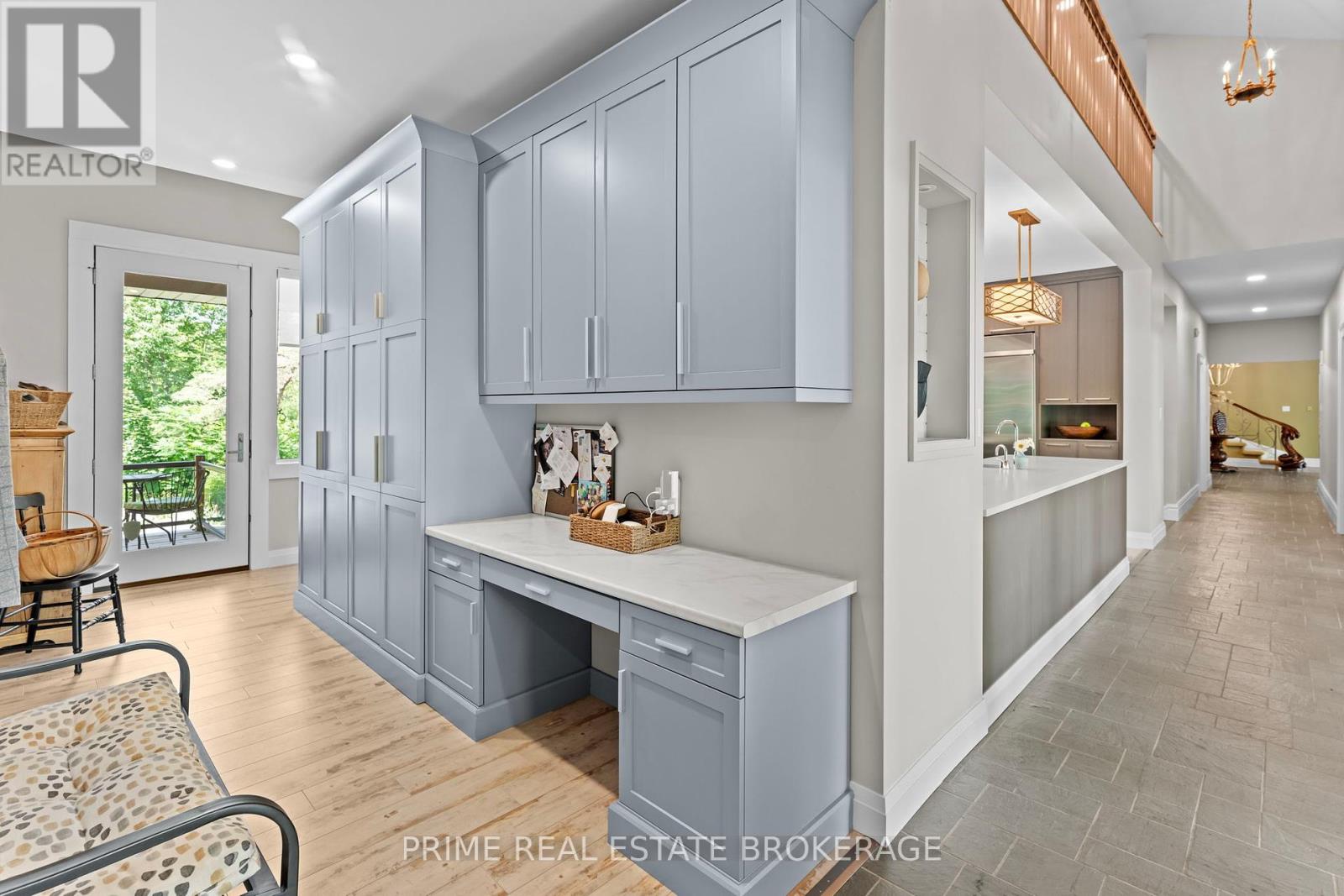 203 Riverside Drive, South Huron (Exeter), Ontario  N0M 1S3 - Photo 12 - X12288006