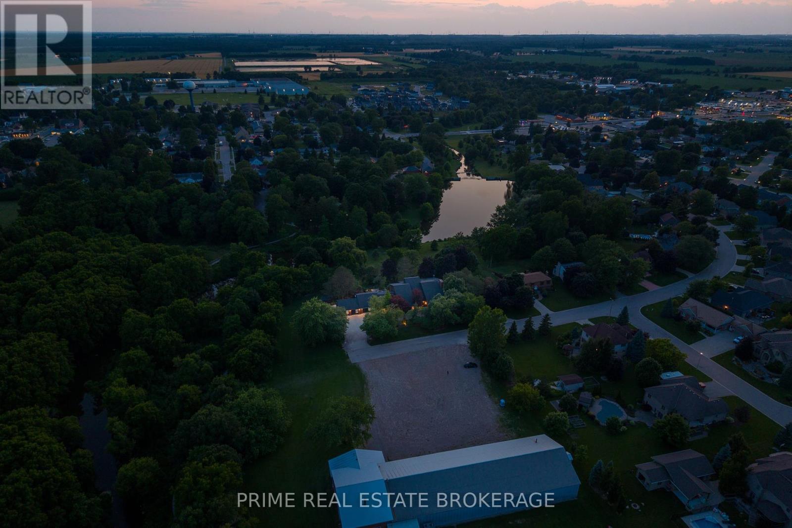 203 Riverside Drive, South Huron (Exeter), Ontario  N0M 1S3 - Photo 44 - X12288006