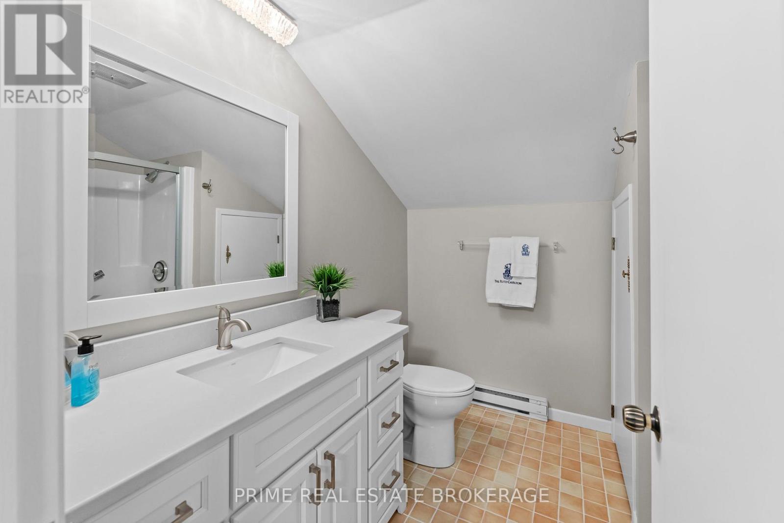 203 Riverside Drive, South Huron, Ontario  N0M 1S3 - Photo 39 - X12288006