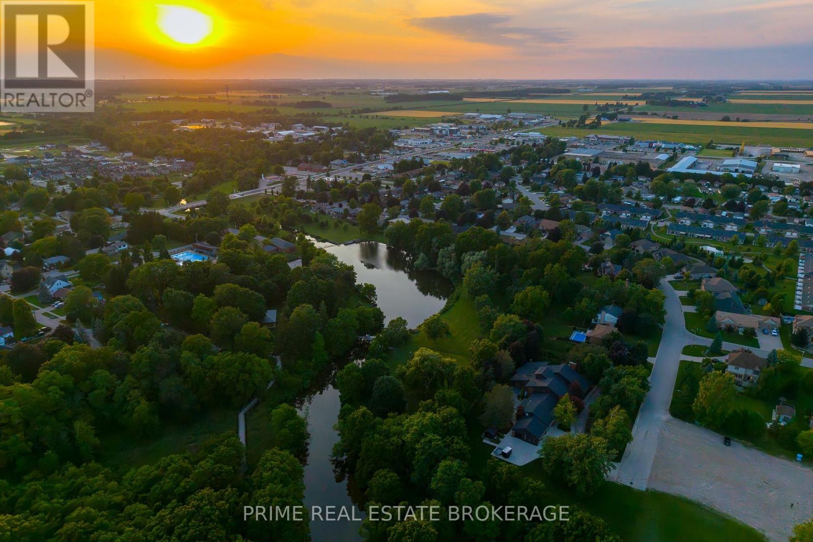 203 Riverside Drive, South Huron (Exeter), Ontario  N0M 1S3 - Photo 47 - X12288006