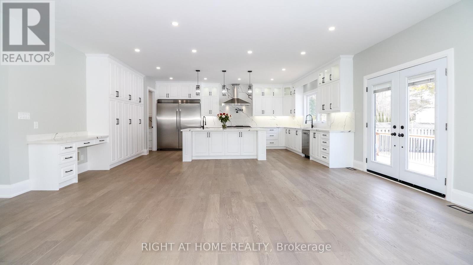 Property at 1012 FERRIER AVENUE image 4