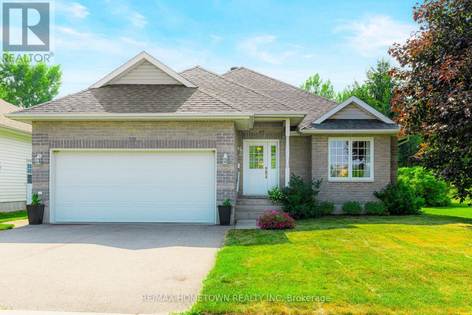 Property at 1026 CRESTWOOD DRIVE image 1