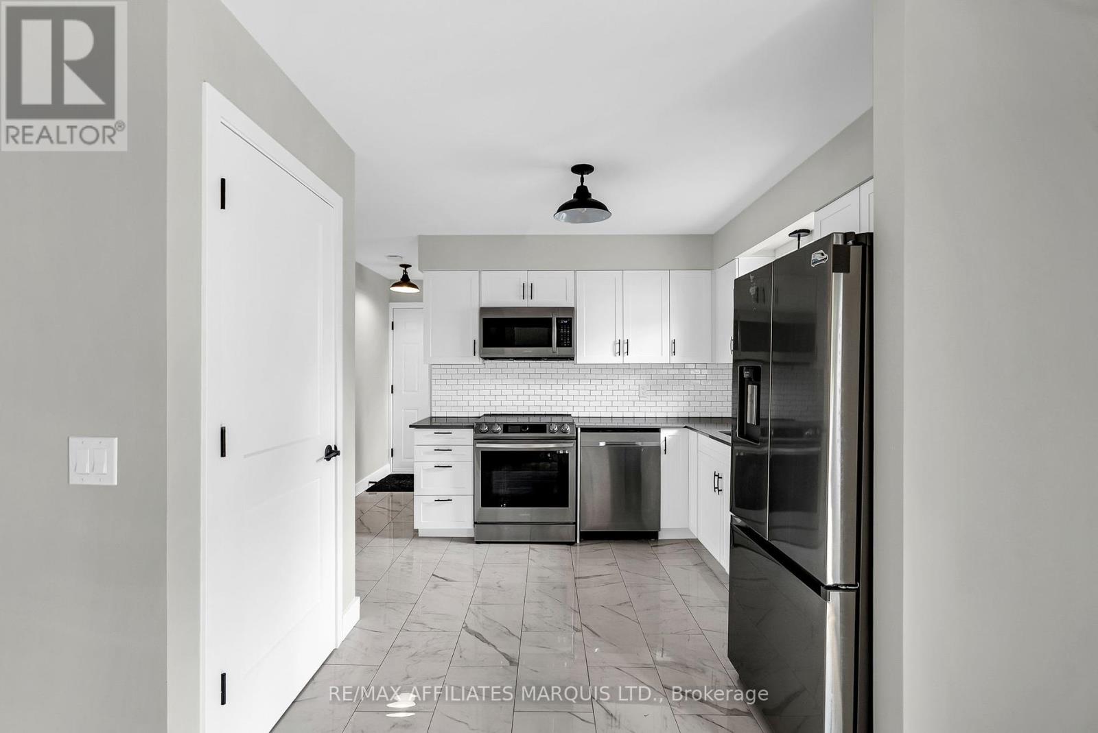1936 Concorde Avenue, Cornwall, Ontario  K6H 6M7 - Photo 21 - X12290644