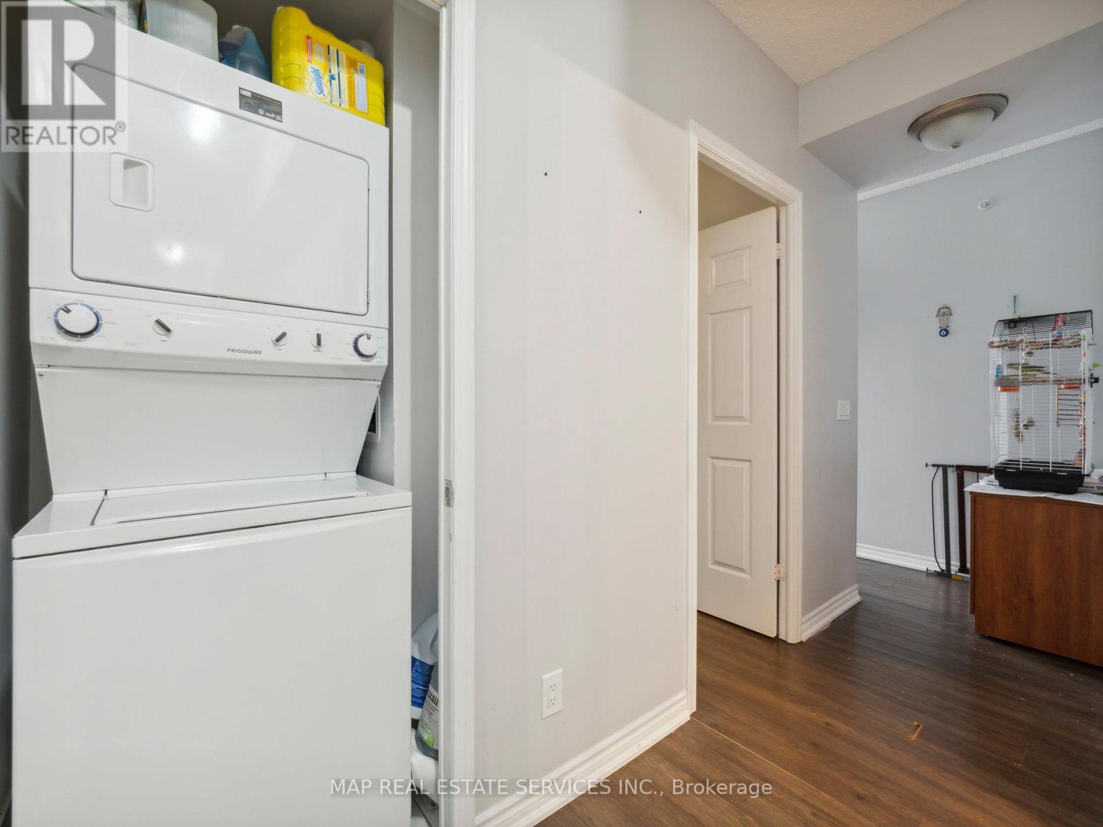 805 - 15 James Finlay Way, Toronto, Ontario M3M 0B3 - Photo 13 - W12290910