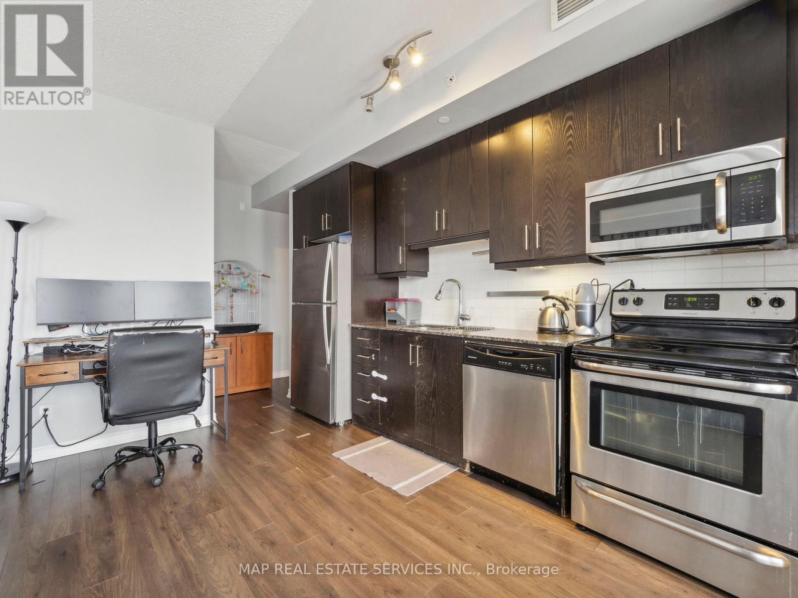805 - 15 James Finlay Way, Toronto, Ontario M3M 0B3 - Photo 21 - W12290910