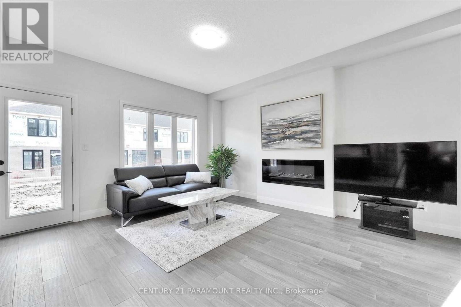2997 Doyle Drive, London South (South U), Ontario  N6M 2G8 - Photo 12 - X12290862