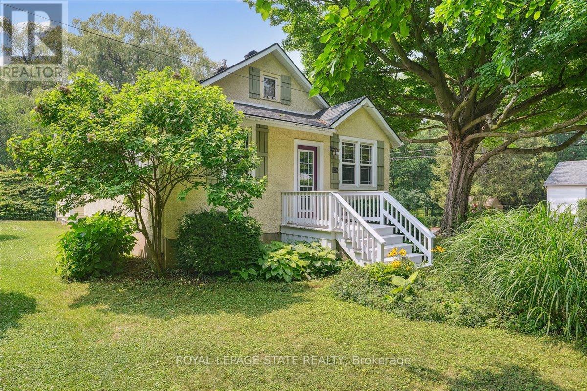 Property at 94 CENTRE STREET image 5