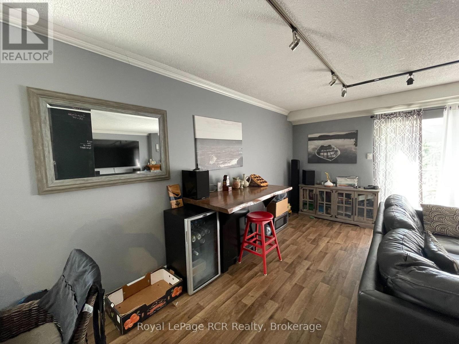 409 Thomas Street, Clearview, Ontario  L0M 1S0 - Photo 14 - S12291108