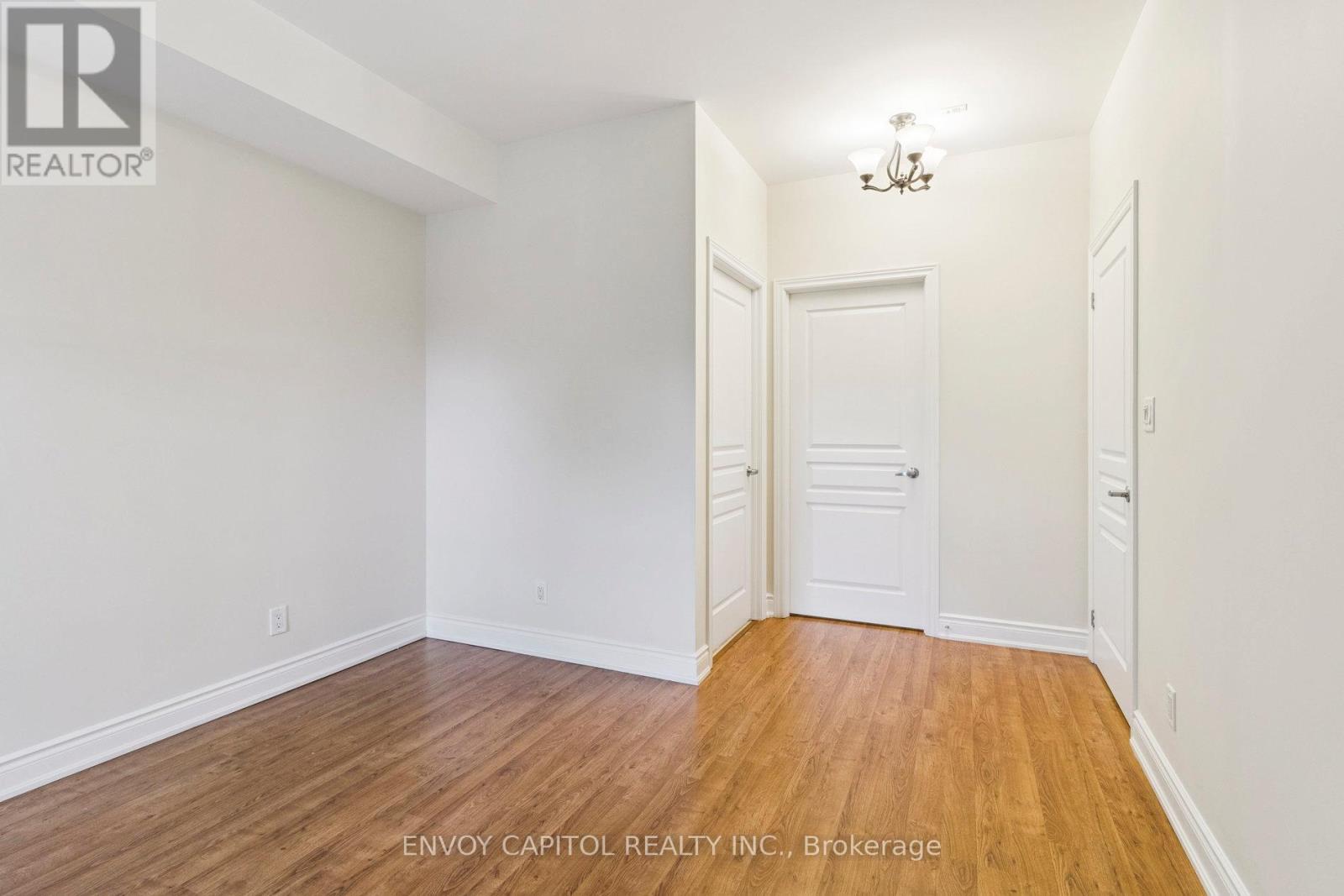 203 - 9901 Keele Street, Vaughan, Ontario  L6A 0A1 - Photo 12 - N12283925