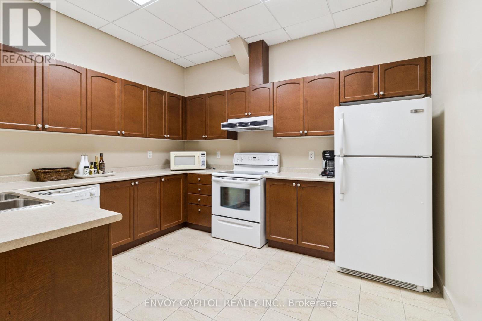 203 - 9901 Keele Street, Vaughan, Ontario  L6A 0A1 - Photo 24 - N12283925