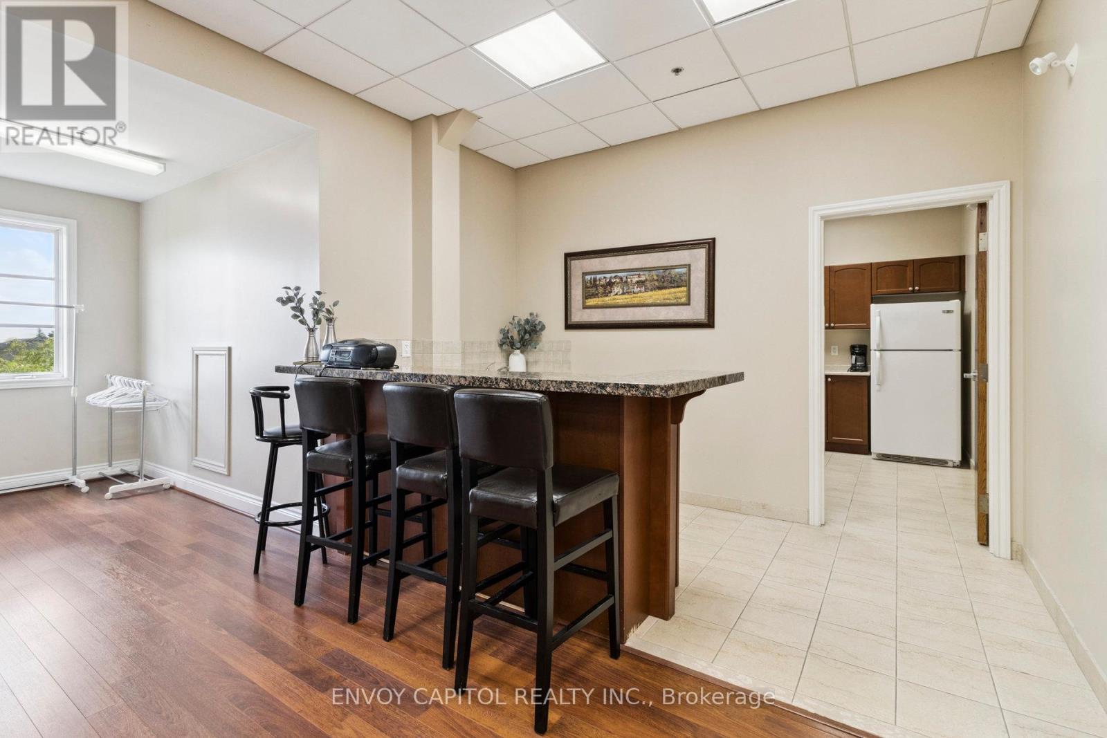 203 - 9901 Keele Street, Vaughan, Ontario  L6A 0A1 - Photo 25 - N12283925