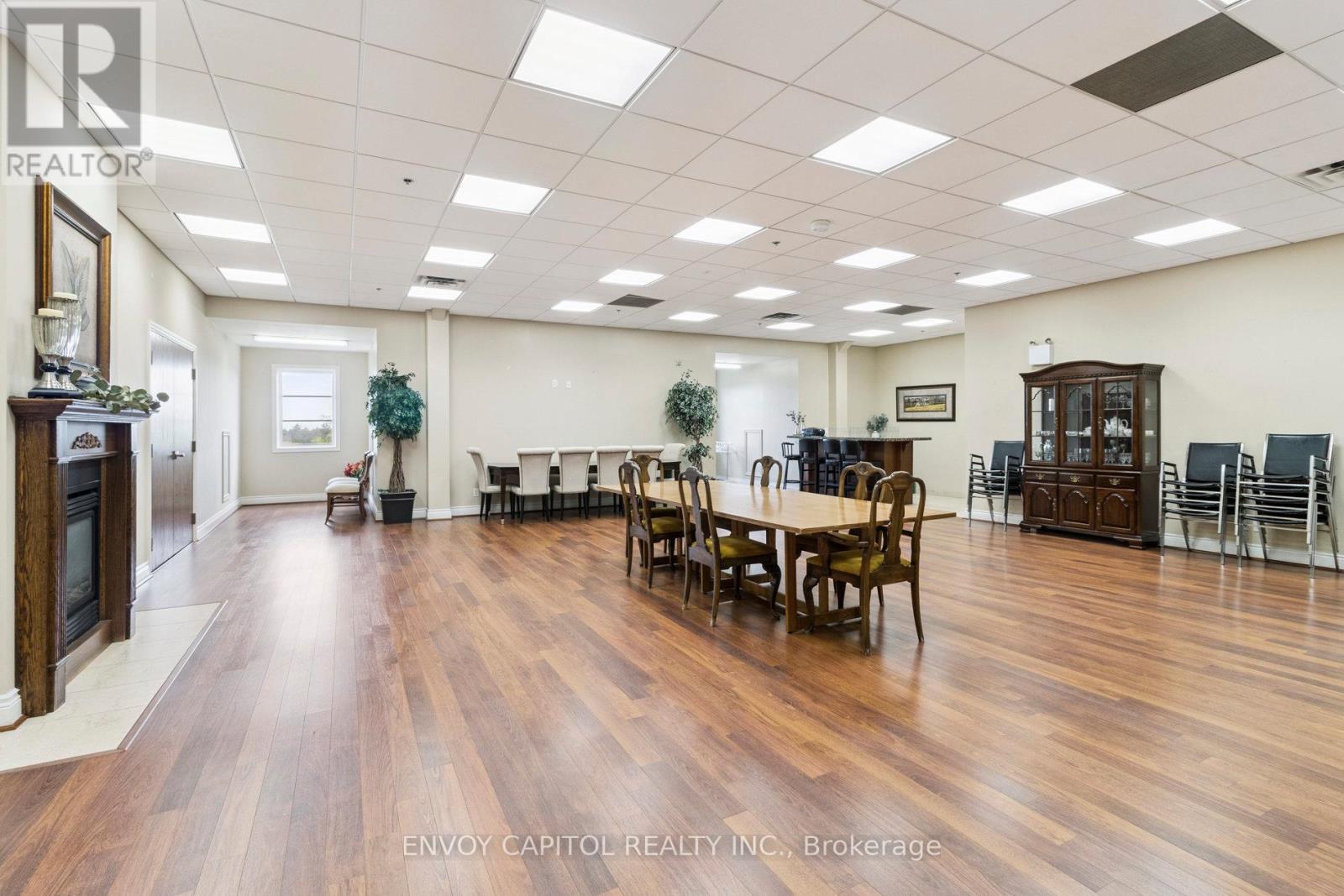 203 - 9901 Keele Street, Vaughan, Ontario  L6A 0A1 - Photo 23 - N12283925