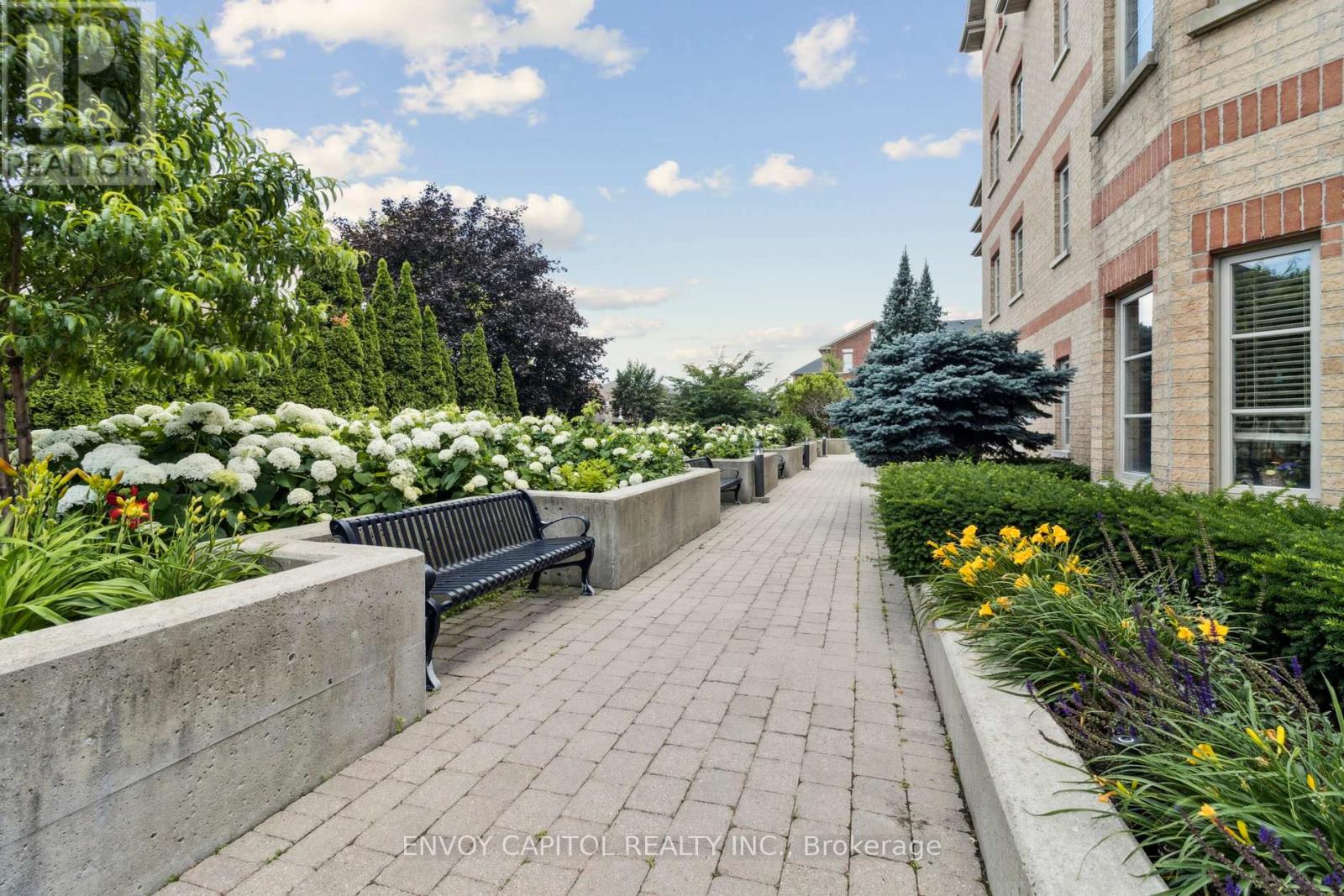 203 - 9901 Keele Street, Vaughan, Ontario  L6A 0A1 - Photo 28 - N12283925