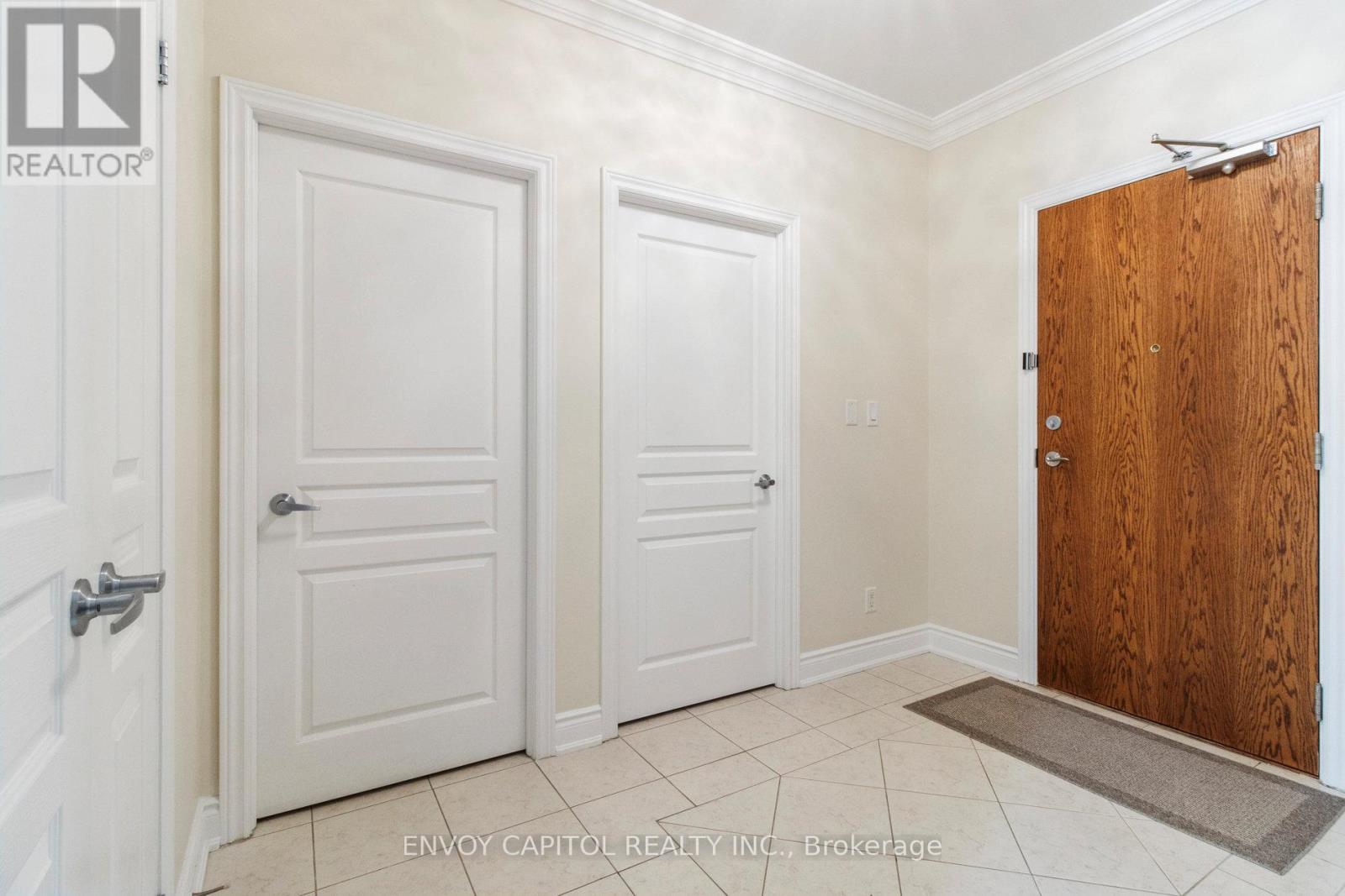 Property at 203 - 9901 KEELE STREET image 3