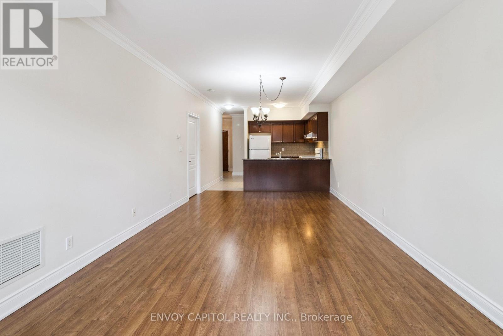203 - 9901 Keele Street, Vaughan, Ontario  L6A 0A1 - Photo 7 - N12283925