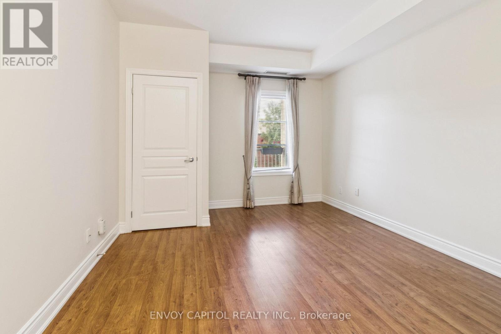 203 - 9901 Keele Street, Vaughan, Ontario  L6A 0A1 - Photo 10 - N12283925