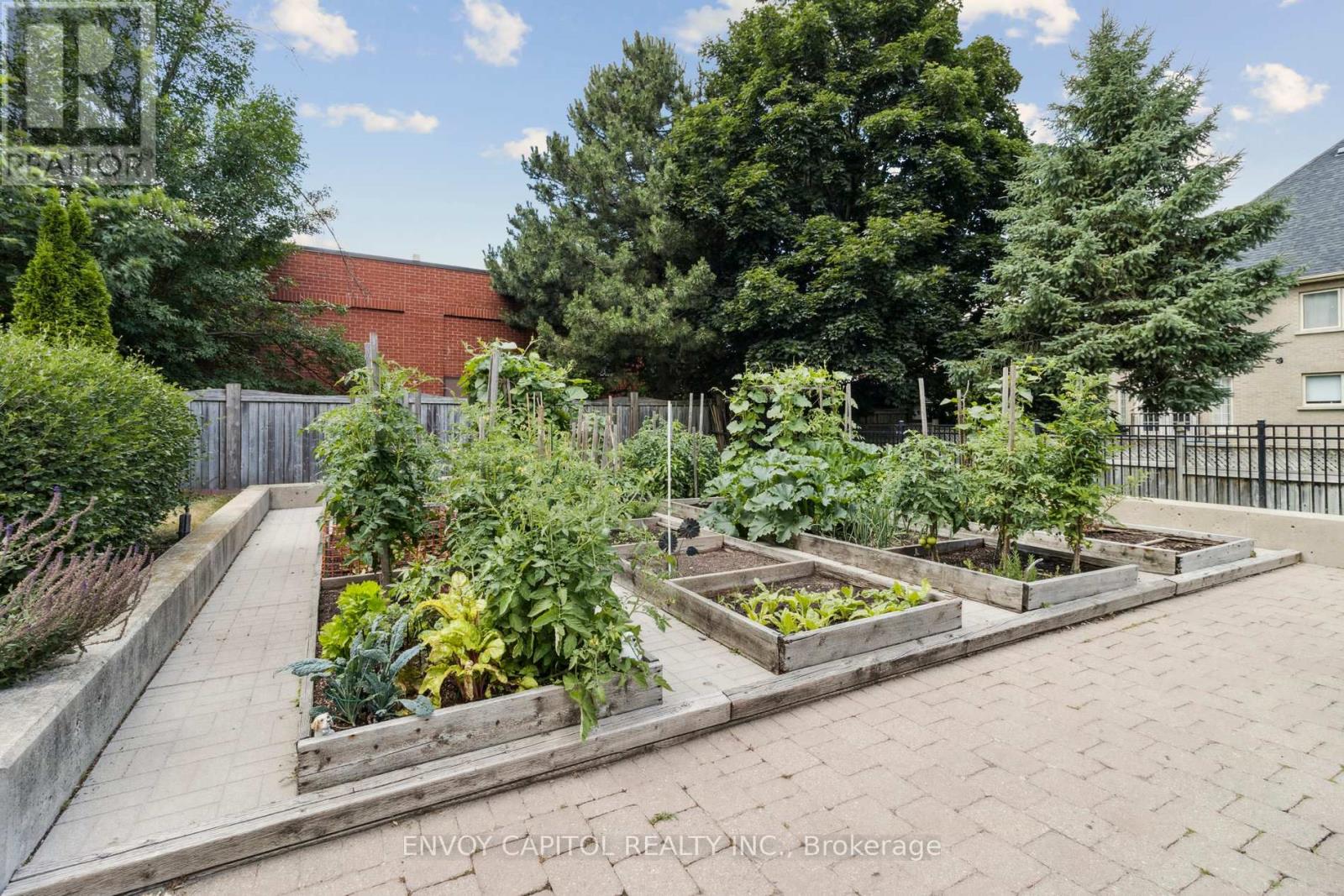 203 - 9901 Keele Street, Vaughan, Ontario  L6A 0A1 - Photo 27 - N12283925