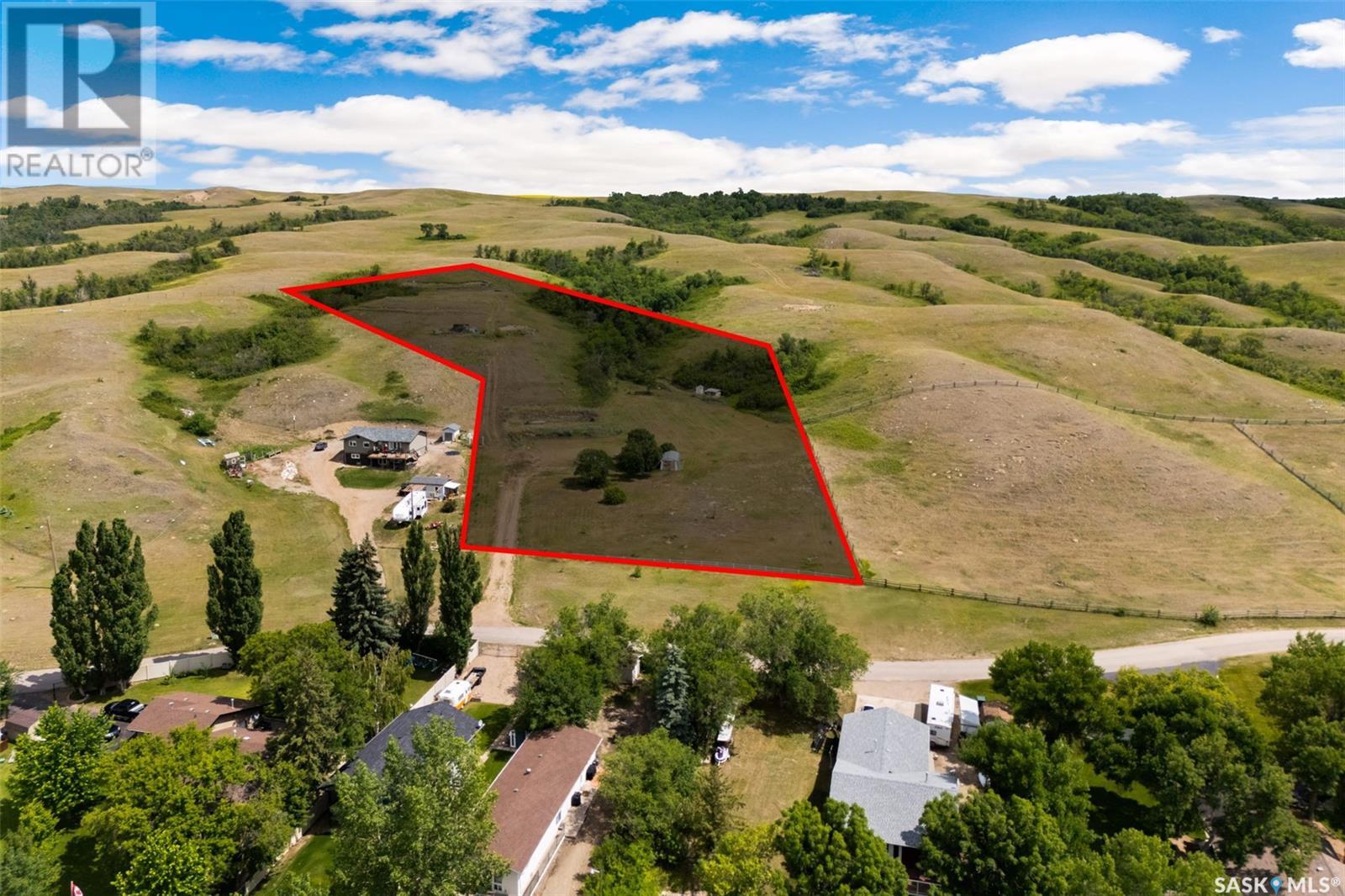 726 Daniel Drive, Dufferin Rm No. 190, Saskatchewan  S6H 7S9 - Photo 3 - SK011787